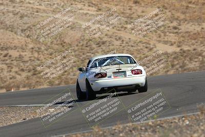 media/Oct-01-2022-Team Topak Racing (Sat) [[f860fb51be]]/2-Inter Low 2/session 1 turn 3/